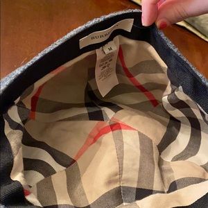 Burberry sienna wool hat